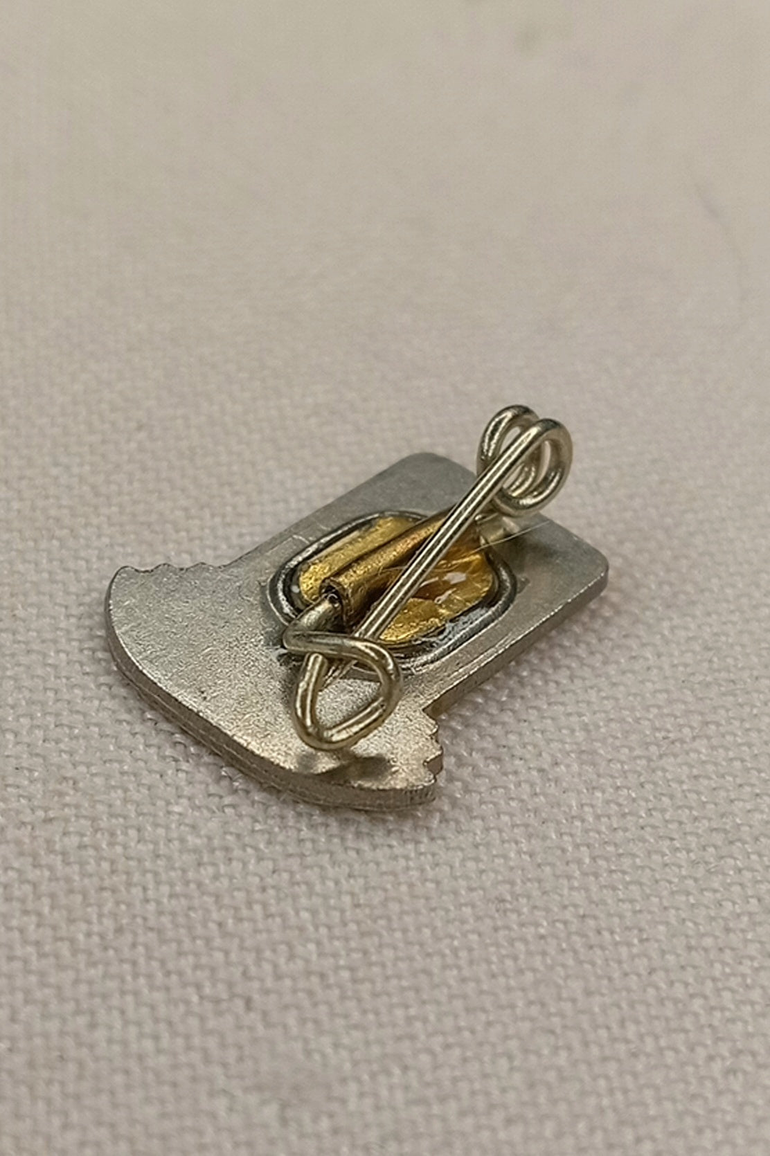 Ehrennadel für 25 Jahre Mitgliedschaft im FDGB (Freier Deutscher Gewerkschaftsbund)