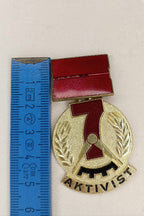 DDR Auszeichnung: "Aktivist des Siebenjahrplanes" (Rote 7)