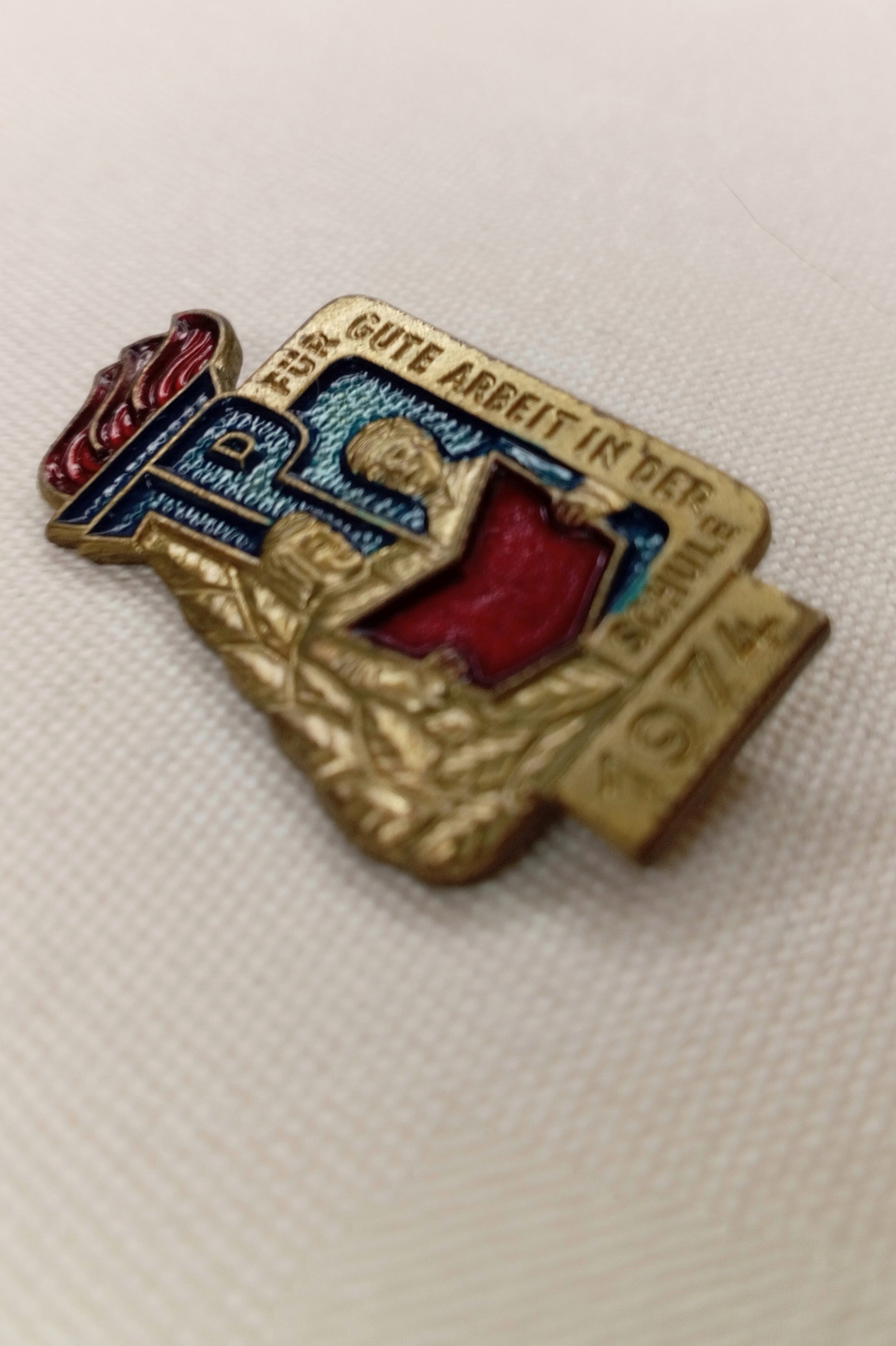 DDR Pionierabzeichen "Für gute Arbeit in der Schule" (JP) – Jahrgang 1974