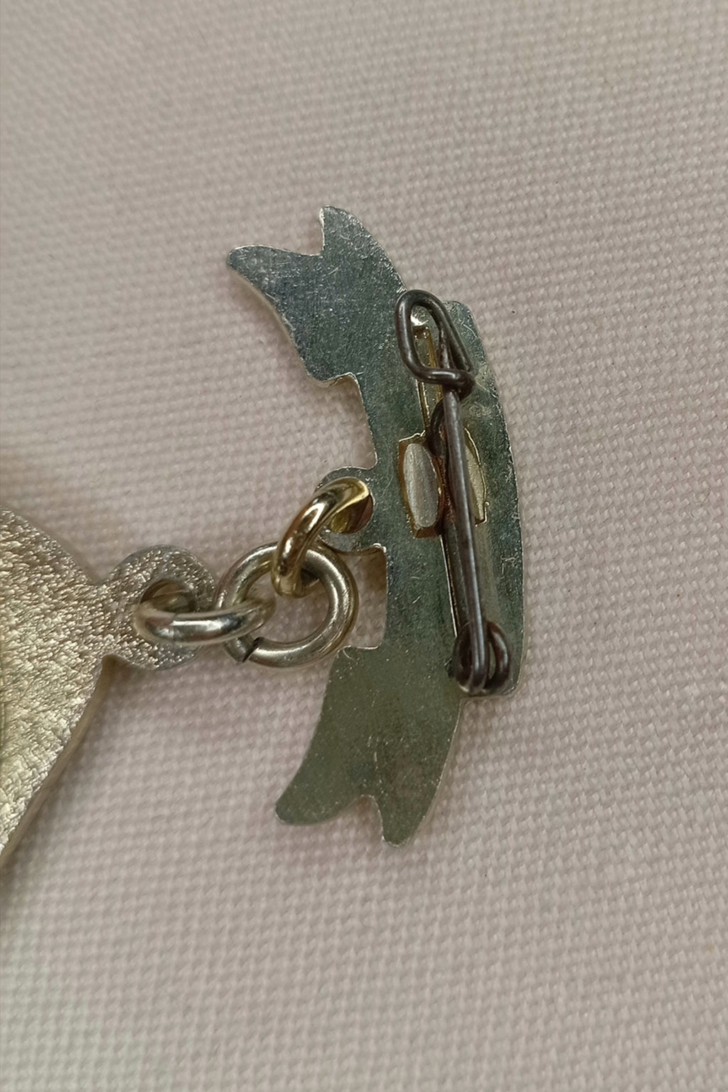 DDR Abzeichen: 750 Jahre Stadt Dresden (1956) – Jubiläums-Medaille "Kultur und Kunst Stadt Dresden baut wieder auf"