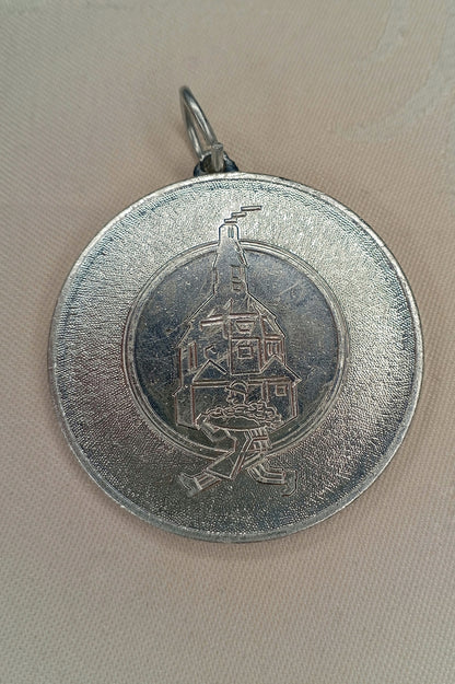DDR Medaille Dresden: VEB Schlacht- und Verarbeitungsbetrieb (1980) – 70 Jahre Jubiläum