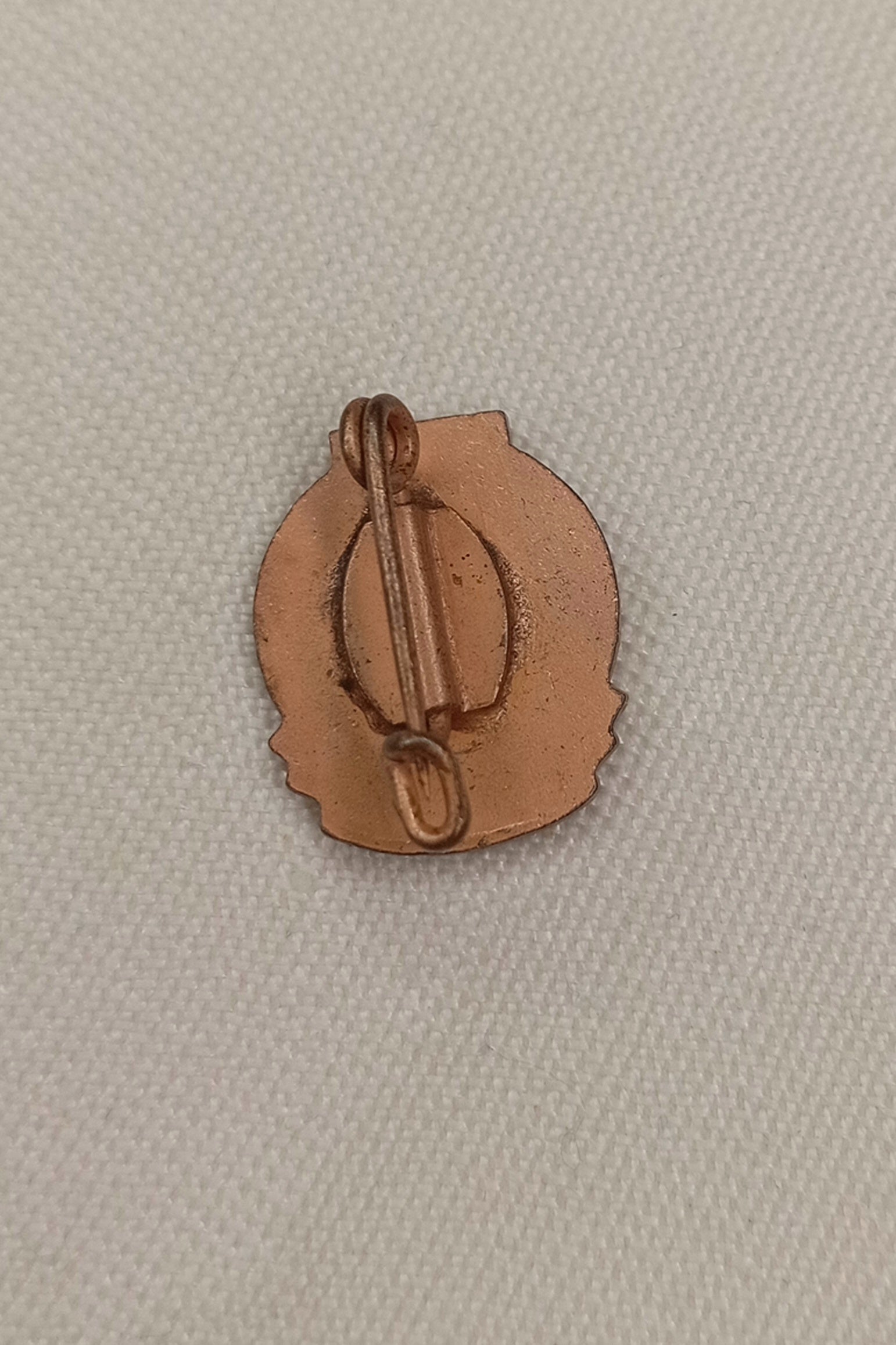 DDR Abzeichen NAW: "VII. Parteitag" (1967) – Nationales Aufbauwerk (Kupferfarben)