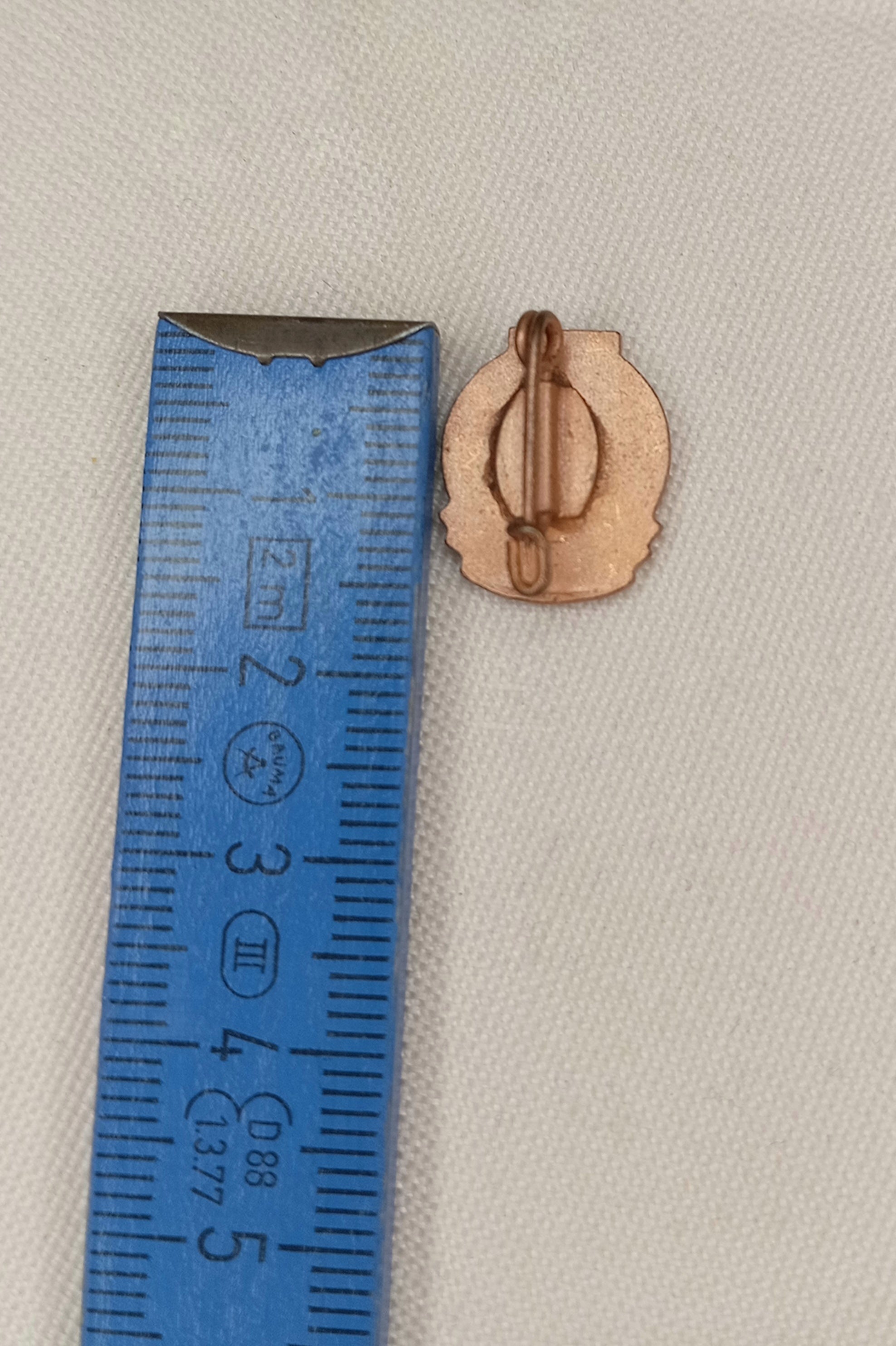 DDR Abzeichen NAW: "VII. Parteitag" (1967) – Nationales Aufbauwerk (Kupferfarben)