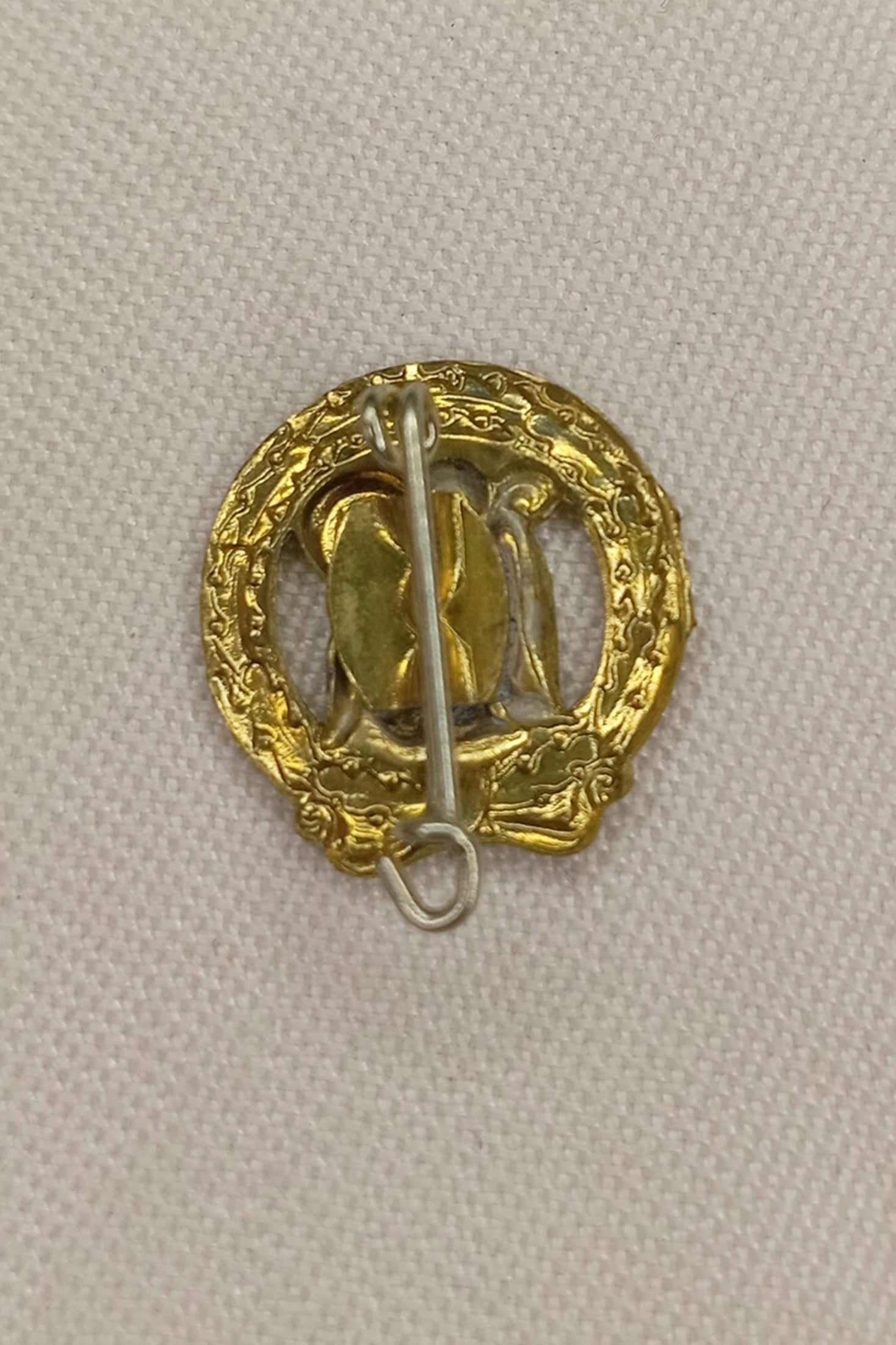 DDR Sportabzeichen Gold (Miniatur) – Anstecknadel / Brosche