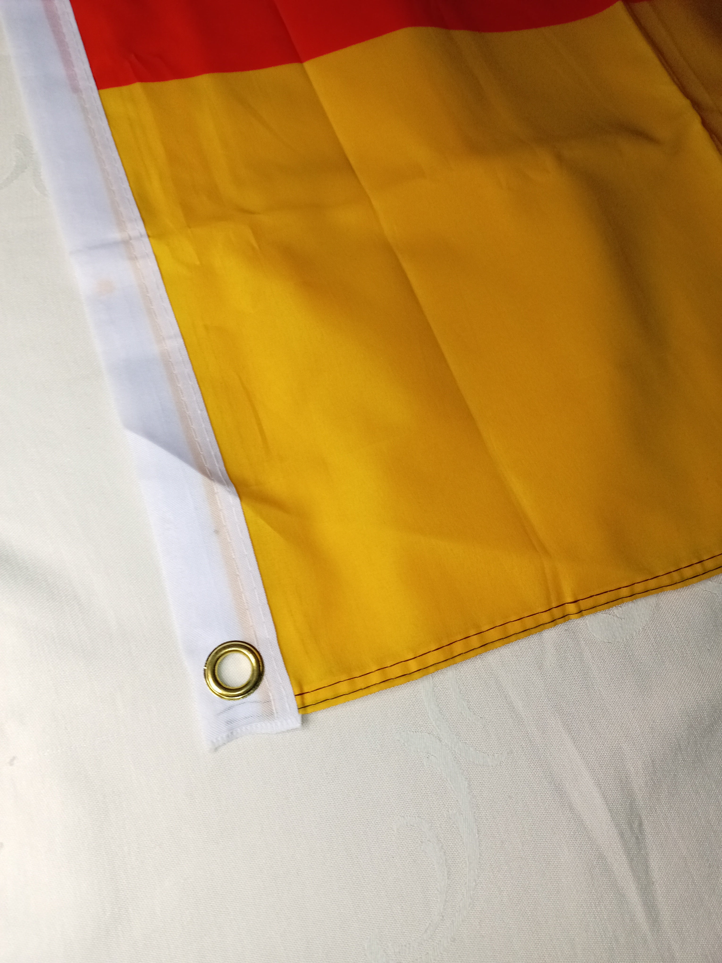 Deutschland-Flagge (Bundesflagge) – Schwarz-Rot-Gold (mit Ösen)