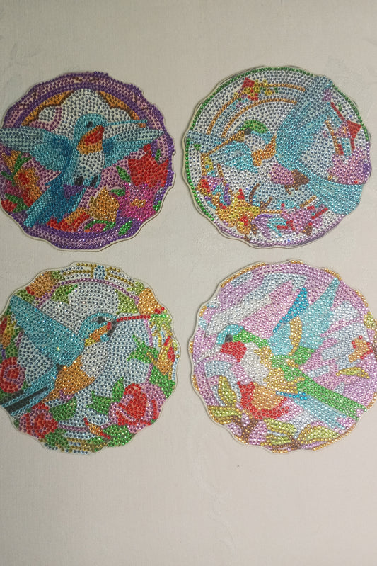 4er Set Diamond Painting Untersetzer: "Bunte Kolibris" – Funkelnde Deko (Handgefertigt)