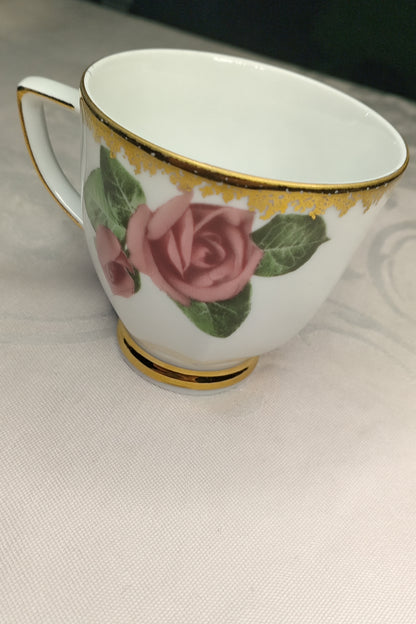Vintage Sammelgedeck (3-tlg): Winterling Marktleuthen – rosa Rosen & Goldspitze (50er/60er Jahre)