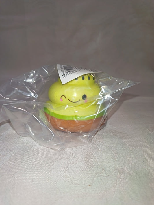 Süßer Kiwi Squishy – Niedliches Fidget Spielzeug | NEU